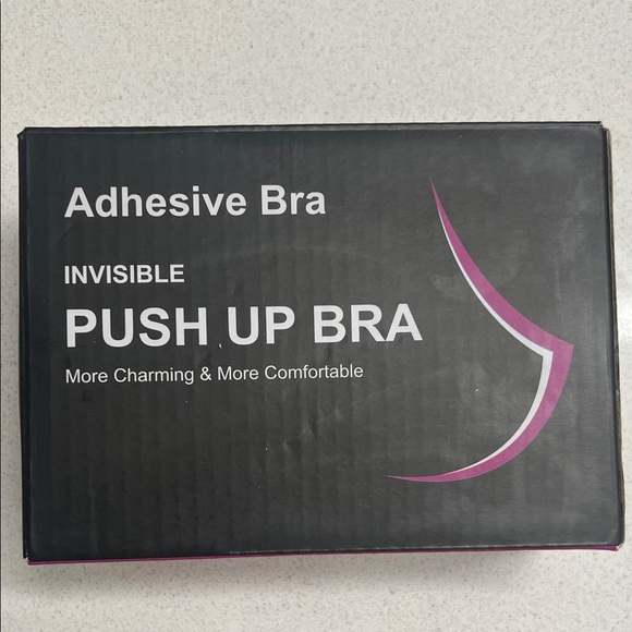 Adhesive Sticky Bra+ - Picture 1 of 7